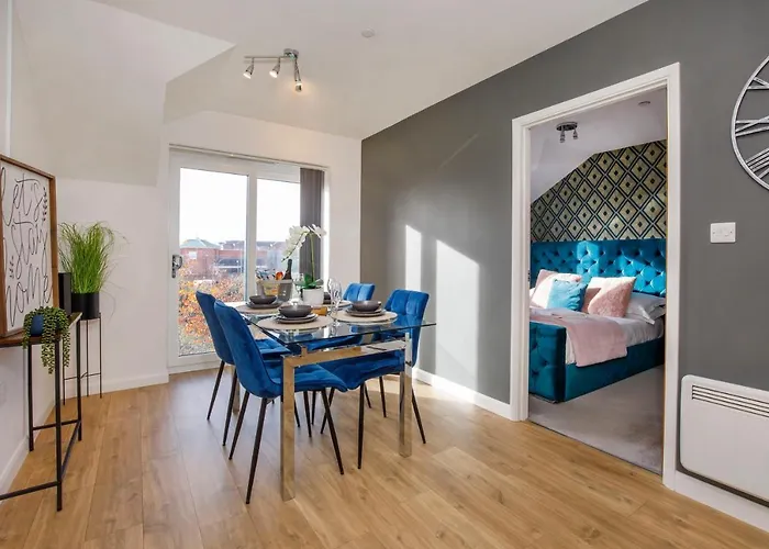 Escape @ Aura Apartman