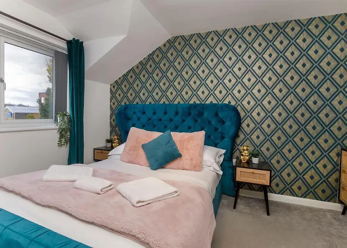 Escape @ Aura * York