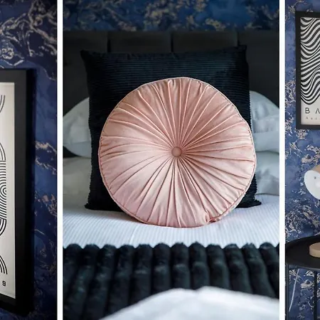 Escape @ Aura 아파트